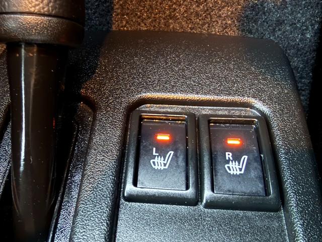 ジムニーシエラ ＪＣ　４ＷＤ　ケンウッド製ナビ　セーフティサポート　クルーズコントロール　スマートキー　シートヒーター　ＬＥＤヘッドライト　フォグライト　レーンキープアシスト　純正１５インチアルミ　ヘッドランプウォッシャー（7枚目）