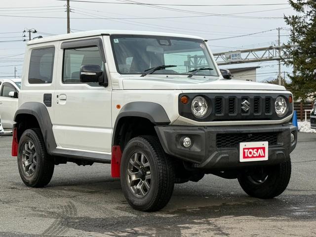 ジムニーシエラ ＪＣ　４ＷＤ　ケンウッド製ナビ　セーフティサポート　クルーズコントロール　スマートキー　シートヒーター　ＬＥＤヘッドライト　フォグライト　レーンキープアシスト　純正１５インチアルミ　ヘッドランプウォッシャー（17枚目）