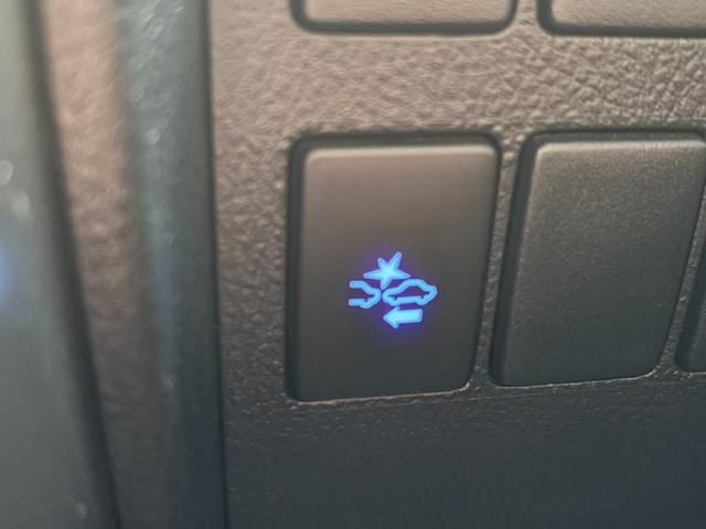 ヴェルファイア ２．５Ｚ　Ａエディション　ゴールデンアイズ　４ＷＤ　モデリスタフルエアロ　両側電動スライドドア　アルパイン製１１型メモリーナビ　バックカメラ　衝突軽減装置　レーダークルーズ　合皮レザーシート　パワーバックドア　ＡＣ１００Ｖ電源　コーナーセンサー（8枚目）