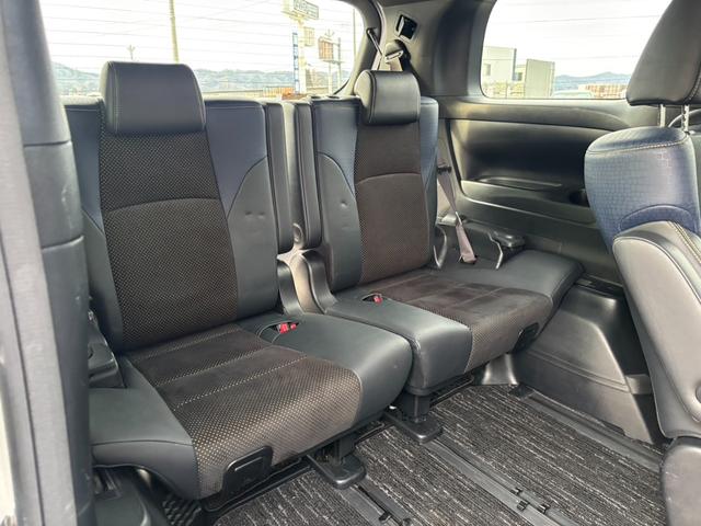 ヴェルファイア ２．５Ｚ　Ａエディション　ゴールデンアイズ　４ＷＤ　モデリスタフルエアロ　両側電動スライドドア　アルパイン製１１型メモリーナビ　バックカメラ　衝突軽減装置　レーダークルーズ　合皮レザーシート　パワーバックドア　ＡＣ１００Ｖ電源　コーナーセンサー（12枚目）