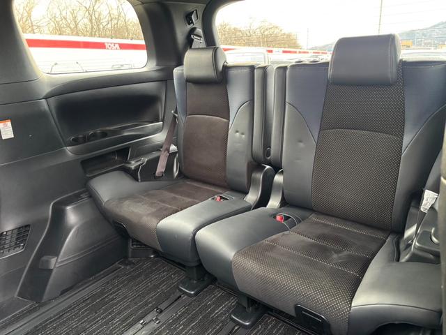 ヴェルファイア ２．５Ｚ　Ａエディション　ゴールデンアイズ　４ＷＤ　モデリスタフルエアロ　両側電動スライドドア　アルパイン製１１型メモリーナビ　バックカメラ　衝突軽減装置　レーダークルーズ　合皮レザーシート　パワーバックドア　ＡＣ１００Ｖ電源　コーナーセンサー（50枚目）