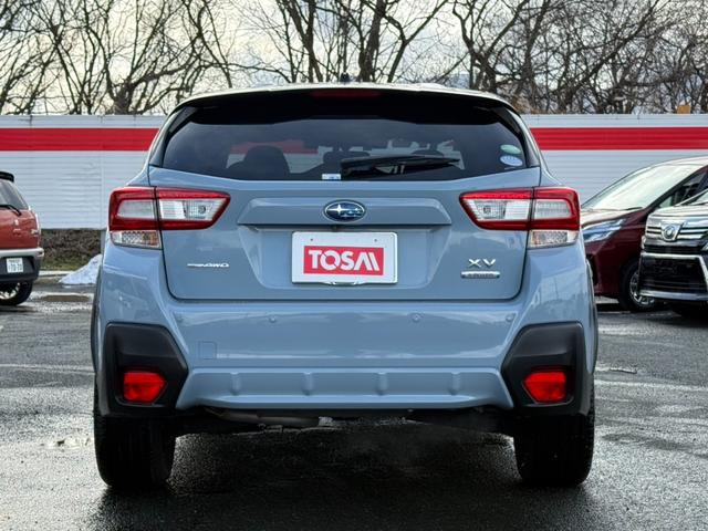 ＸＶ アドバンス　４ＷＤ　純正メモリーナビ　バックカメラ　サイドカメラ　アイサイトコアテクノロジー　レーダークルーズ　合皮レザーシート　パワーシート　ＬＥＤヘッドライト　ＬＥＤフォグ　純正１８インチアルミ（17枚目）