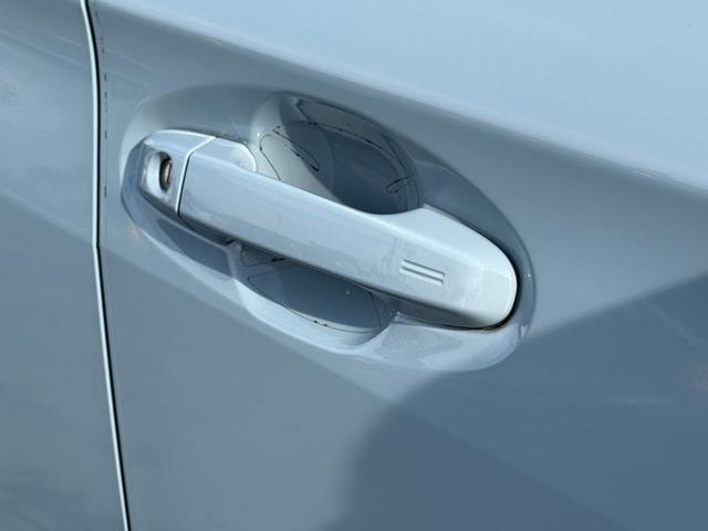 ＸＶ アドバンス　４ＷＤ　純正メモリーナビ　バックカメラ　サイドカメラ　アイサイトコアテクノロジー　レーダークルーズ　合皮レザーシート　パワーシート　ＬＥＤヘッドライト　ＬＥＤフォグ　純正１８インチアルミ（30枚目）