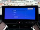 【１２．３インチワイドナビ】高級感とインパクトのある大型ワイドナビを装備。各種オーディオ操作はもちろん、横長ワイド画面でのマップ２分割表示など、利便性も高いナビです♪