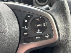 �ڥ����ץƥ��֥��롼������ȥ�����۹�®ƻϩ�Ǥ�Ĺ��Υ���Ԥ��ڤˡ�����ư��®�٤��ݤĥ��롼������ȥ����뤬�����ͷڸ������ƥ��Ϣ�Ȥ��������μ�ξ���Τ��Ƽִ֤��ݤĤ褦��®��Ĵ�ᤷ�Ƥ���ޤ����� 5