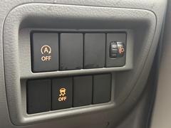 �ڥ����ɥ�󥰥��ȥåס��ֿ������ڤ���֤����ݤ˥��󥸥����ߤ���̵�̤�ǳ���ξ�����ޤ��ޤ���ǳ������Ķ��ݸ�ˤĤʤ��뵡ǽ�����󥸥�ϥ֥졼����Υ���кƻ�ư���ޤ��� 5