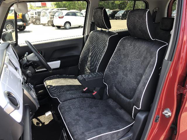 Xターボ 4WD デュアルカメラブレーキサポート 横滑り防止 カロッツェリア製フルセグSDナビ CD/DVD再生 Bluetooth接続 HIDオートライト シートヒーター アイドリングストップ スマートキー(14枚目)