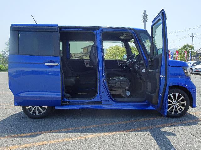 G・EXターボホンダセンシング ギャザズ8インチフルセグSDナビTV Bカメラ 両側Pスライドドア ビルトインETC VSA パドルシフト プラズマクラスター付オートAC 助手席スーパースライドシート 純正15AW ターボ(18枚目)