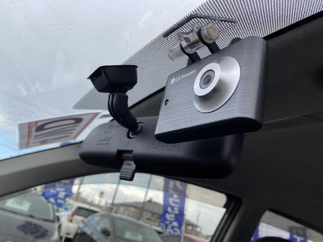ポルテ Ｆ　当社直接買取車　４ＷＤ　社外メモリーナビ　ＤＶＤ再生　Ｂｌｕｅｔｏｏｔｈ　片側電動スライド　ワンセグ　バックカメラ　スマートキー　キーレス　盗難防止装置（7枚目）