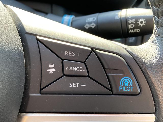 セレナ ハイウェイスター　Ｖセレクション　４ＷＤ　メモリーナビ　ＤＶＤ再生　Ｂｌｕｅｔｏｏｔｈ　両側電動スライド　衝突被害軽減システム　フルセグ　ＥＴＣ　スマートキー　キーレス　アイドリングストップ　フルエアロ　オートライト（10枚目）