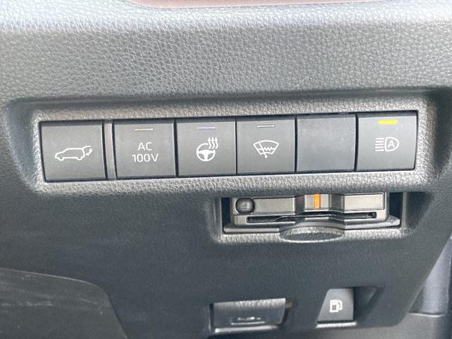 ＲＡＶ４ ハイブリッドＧ　メモリーナビ　ＤＶＤ再生　Ｂｌｕｅｔｏｏｔｈ　衝突被害軽減システム　フルセグ　バックカメラ　ＥＴＣ　ＬＥＤヘッドランプ　スマートキー　キーレス　レーンアシスト　オートマチックハイビーム　シートヒーター（12枚目）