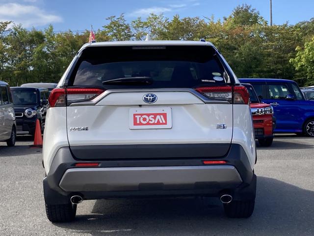 ＲＡＶ４ ハイブリッドＧ　メモリーナビ　ＤＶＤ再生　Ｂｌｕｅｔｏｏｔｈ　衝突被害軽減システム　フルセグ　バックカメラ　ＥＴＣ　ＬＥＤヘッドランプ　スマートキー　キーレス　レーンアシスト　オートマチックハイビーム　シートヒーター（22枚目）