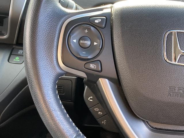 フリード Ｇ・ホンダセンシング　メモリーナビ　ＤＶＤ再生　Ｂｌｕｅｔｏｏｔｈ　両側電動スライド　衝突被害軽減システム　フルセグ　バックカメラ　ＥＴＣ　ＬＥＤヘッドランプ　スマートキー　キーレス　シートヒーター　４ＷＤ　ＵＳＢジャック（10枚目）