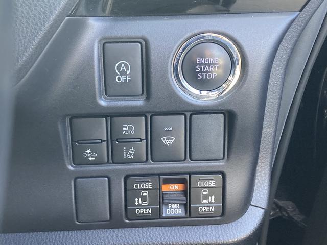 エスクァイア Ｇｉ　ブラックテーラード　４ＷＤ　メモリーナビ　後席モニター　Ｂｌｕｅｔｏｏｔｈ　両側電動スライド　フルセグ　バックカメラ　ＥＴＣ　ＬＥＤヘッドランプ　スマートキー　キーレス　盗難防止装置　オートライト（10枚目）