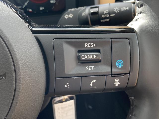 エクストレイル Ｇ　ｅ－４ＯＲＣＥ　４ＷＤ　ワンオーナー　メモリーナビ　Ｂｌｕｅｔｏｏｔｈ　電動リアゲート　フルセグ　ＥＴＣ　ＬＥＤヘッドランプ　電動シート　シートヒーター（11枚目）