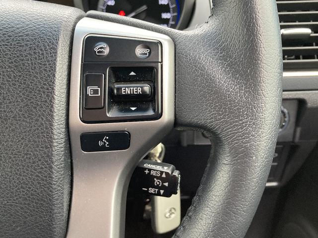 ランドクルーザープラド ＴＸ　Ｌパッケージ・Ｇ－フロンティア　４ＷＤ　メモリーナビ　ＤＶＤ再生　Ｂｌｕｅｔｏｏｔｈ　フルセグ　バックカメラ　ＥＴＣ　ＬＥＤヘッドランプ　スマートキー　キーレス　盗難防止装置　シートヒーター　オートライト　サイドカメラ（10枚目）