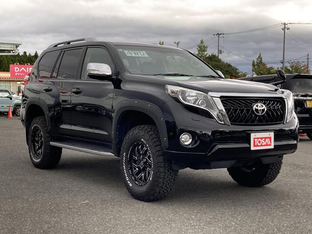 ランドクルーザープラド ＴＸ　Ｌパッケージ・Ｇ－フロンティア　４ＷＤ　メモリーナビ　ＤＶＤ再生　Ｂｌｕｅｔｏｏｔｈ　フルセグ　バックカメラ　ＥＴＣ　ＬＥＤヘッドランプ　スマートキー　キーレス　盗難防止装置　シートヒーター　オートライト　サイドカメラ（20枚目）
