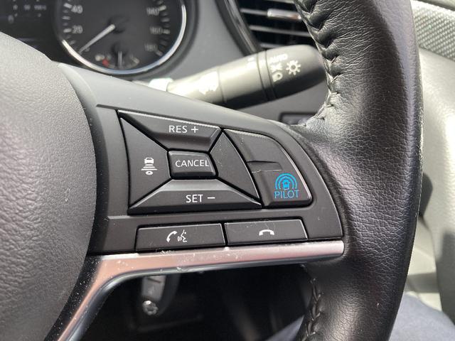 エクストレイル ２０Ｘｉ　Ｖセレクション　４ＷＤ　メモリーナビ　ＤＶＤ再生　Ｂｌｕｅｔｏｏｔｈ　電動リアゲート　衝突被害軽減システム　フルセグ　ＥＴＣ　ＬＥＤランプ　クリアランスソナー／バックソナー　オートマチックハイビーム　シートヒーター（11枚目）