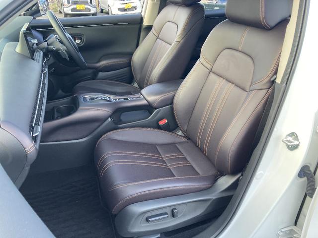 ZR-V e:HEV Z 4WD ワンオーナー 禁煙車 メモリーナビ Bluetooth 電動リアゲート 衝突被害軽減システム フルセグ ETC LEDヘッドランプ 盗難防止装置 電動シート シートヒーター オートライト(14枚目)