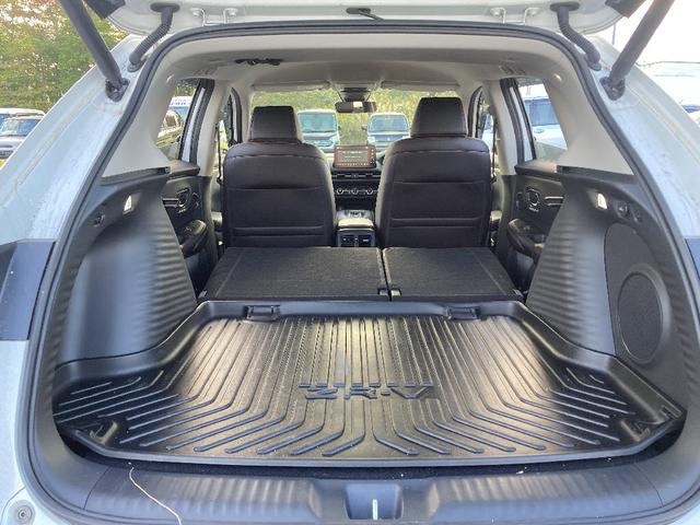 ZR-V e:HEV Z 4WD ワンオーナー 禁煙車 メモリーナビ Bluetooth 電動リアゲート 衝突被害軽減システム フルセグ ETC LEDヘッドランプ 盗難防止装置 電動シート シートヒーター オートライト(17枚目)