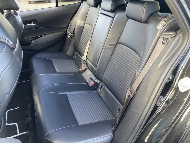 カローラツーリング ハイブリッド ダブルバイビー 4WD メモリーナビ DVD再生 衝突被害軽減システム ETC LEDヘッドランプ スマートキー キーレス オートクルーズコントロール 盗難防止装置 シートヒーター(16枚目)