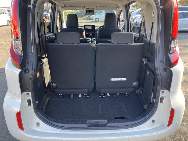 シエンタ ハイブリッドＸ　メモリーナビ　Ｂｌｕｅｔｏｏｔｈ　片側電動スライド　衝突被害軽減システム　バックカメラ　ＥＴＣ　スマートキー　キーレス　クリアランスソナー／バックソナー　オートマチックハイビーム　盗難防止装置　４ＷＤ（17枚目）