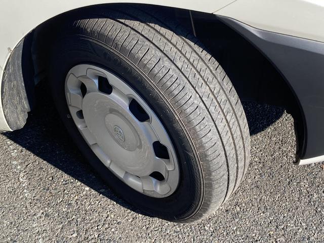 シエンタ ハイブリッドＸ　メモリーナビ　Ｂｌｕｅｔｏｏｔｈ　片側電動スライド　衝突被害軽減システム　バックカメラ　ＥＴＣ　スマートキー　キーレス　クリアランスソナー／バックソナー　オートマチックハイビーム　盗難防止装置　４ＷＤ（26枚目）