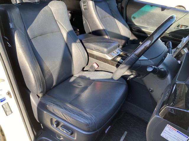 アルファードハイブリッド SR Cパッケージ HDDナビ DVD再生 Bluetooth 両側電動スライド 電動リアゲート バックカメラ ETC HIDヘッドライト クリアランスソナー/バックソナー オートマチックハイビーム 電動シート 4WD(13枚目)