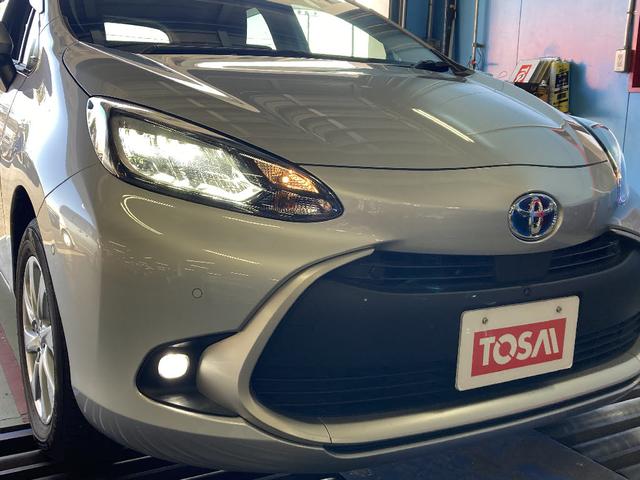 アクア Ｇ　ワンオーナー　ＤＶＤ再生　衝突被害軽減システム　ＥＴＣ　ＬＥＤヘッドランプ　スマートキー　キーレス　レーンアシスト　オートマチックハイビーム　アイドリングストップ　４ＷＤ　パークアシスト　オートライト（22枚目）