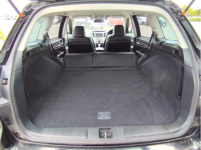 レガシィツーリングワゴン 2.5GTアイサイト 4WD HDDナビ フルセグ バックカメラ ETC HIDヘッドライト スマートキー キーレス 電動シート(12枚目)