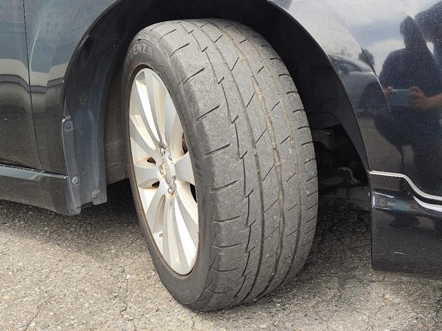 レガシィツーリングワゴン 2.5GTアイサイト 4WD HDDナビ フルセグ バックカメラ ETC HIDヘッドライト スマートキー キーレス 電動シート(24枚目)