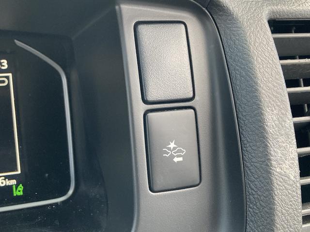 ハイエースバン ロングスーパーＧＬ　４ＷＤ　ワンオーナー　メモリーナビ　ＤＶＤ再生　Ｂｌｕｅｔｏｏｔｈ　両側電動スライド　衝突被害軽減システム　フルセグ　バックカメラ　ＥＴＣ　ＬＥＤヘッドランプ　スマートキー　オートマチックハイビーム（16枚目）