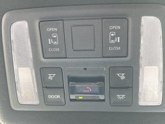 ノア ハイブリッドＳ－Ｚ　４ＷＤ　ワンオーナー　メモリーナビ　ＤＶＤ再生　Ｂｌｕｅｔｏｏｔｈ　両側電動スライド　ＥＴＣ　ＬＥＤヘッドランプ　スマートキー　キーレス　クリアランスソナー／バックソナー　シートヒーター　フルエアロ（13枚目）