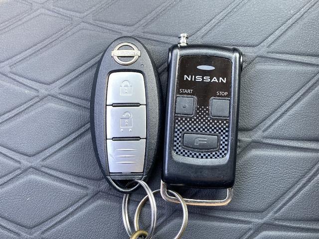 ノート オーテック　ＦＯＵＲ　Ｂｌｕｅｔｏｏｔｈ　衝突被害軽減システム　ＥＴＣ　ＬＥＤヘッドランプ　スマートキー　キーレス　オートマチックハイビーム　盗難防止装置　シートヒーター　４ＷＤ　オートライト（9枚目）