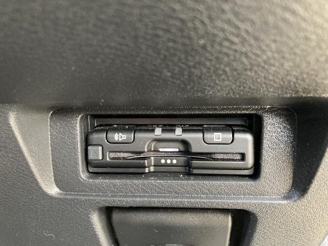 ノート オーテック　ＦＯＵＲ　Ｂｌｕｅｔｏｏｔｈ　衝突被害軽減システム　ＥＴＣ　ＬＥＤヘッドランプ　スマートキー　キーレス　オートマチックハイビーム　盗難防止装置　シートヒーター　４ＷＤ　オートライト（19枚目）