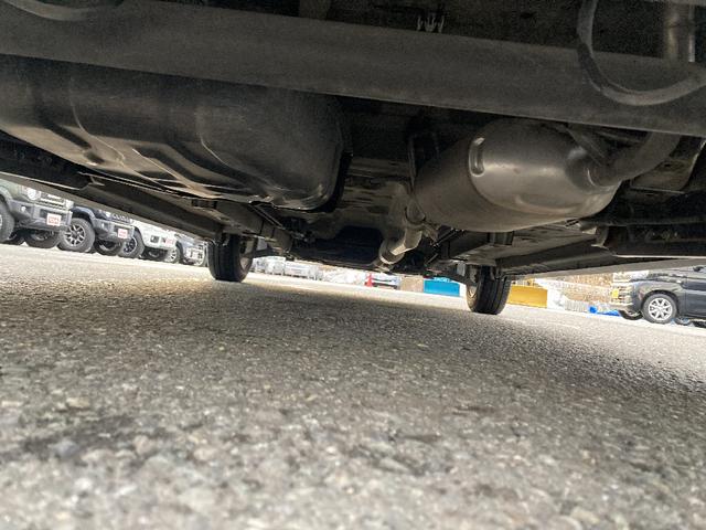 ワゴンＲスティングレー Ｘ　メモリーナビ　ＤＶＤ再生　衝突被害軽減システム　フルセグ　ＨＩＤヘッドライト　スマートキー　キーレス　アイドリングストップ　ミュージックサーバー　フルエアロ　オートライト（28枚目）