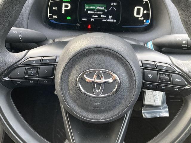 アクア Ｂ　純正ディスプレイオーディオ　Ｂｌｕｅｔｏｏｔｈ　衝突被害軽減システム　バックカメラ　ＬＥＤヘッドランプ　オートマチックハイビーム　ＵＳＢジャック　オートライト（9枚目）