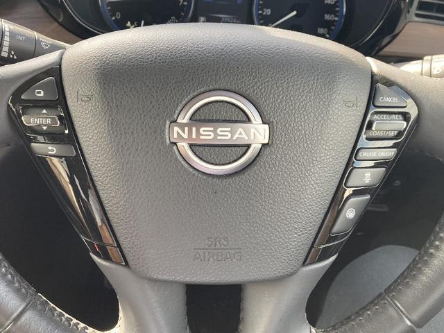 エルグランド ２５０ハイウェイスターＳ　４ＷＤ　レンタＵＰ　純正メモリーナビ　ＥＴＣ　インテリジェントキー　バックカメラ　純正１８インチアルミ　両側電動スライドドア　ＬＥＤライト　Ｆフォグ　横滑り防止　エマージェンシーブレーキ　Ｃセンサー（7枚目）