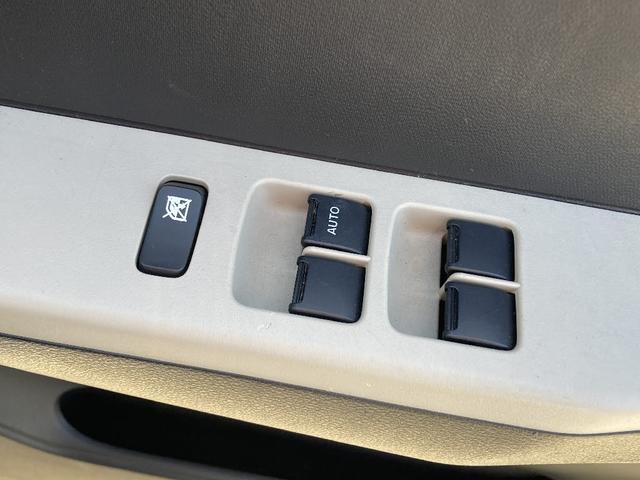 アルト Ｌ　４ＷＤ　純正ＣＤ／ラジオ／マニュアルＡＣ／コーナーセンサー　前席シートヒーター／キーレスエントリー／アイドリングストップ／ハロゲン衝突軽減ブレーキ／横滑り防止（9枚目）