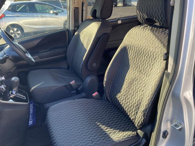 セレナ B 4WD リースUP 社外メモリーナビ 全方位カメラ CD インテリジェントキー 横滑り防止 クルーズコントロール リアオートエアコン エマージェンシーブレーキ(16枚目)