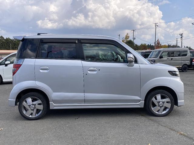 ゼストスパーク W 4WD ワンオーナー 純正Bモニター付CDデッキ スマートキー ABS HIDヘッドライト/フロントフォグ 純正14AW イモビライザー オートAC ハーフシェイドフロントガラス ドアミラーウインカー(18枚目)