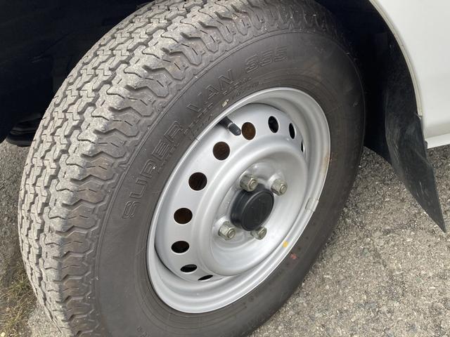 キャリイトラック KCエアコン・パワステ KC 4WD ライトレベライザー 5速マニュアル ワンオーナー(19枚目)