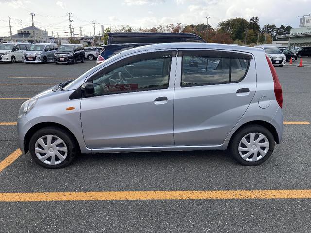 ミラ Ｘスペシャル　４ＷＤ　マニュアル５速　純正ＣＤ　　ラジオ　キーレス　ＡＢＳ　ヘッドライトレベライザ（3枚目）