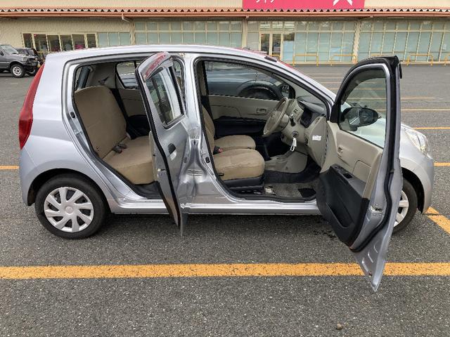 ミラ Ｘスペシャル　４ＷＤ　マニュアル５速　純正ＣＤ　　ラジオ　キーレス　ＡＢＳ　ヘッドライトレベライザ（9枚目）