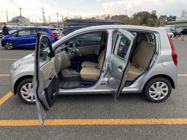 ミラ Ｘスペシャル　４ＷＤ　マニュアル５速　純正ＣＤ　　ラジオ　キーレス　ＡＢＳ　ヘッドライトレベライザ（27枚目）