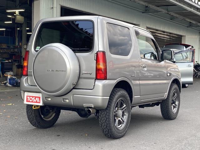 ジムニー ランドベンチャー 4WD ターボ 5速マニュアル ストラーダSDナビフルセグDVD再生B-T接続 モンスタースポーツマフラー 社外サス HIDライト 純正アルミ シートヒーター(2枚目)