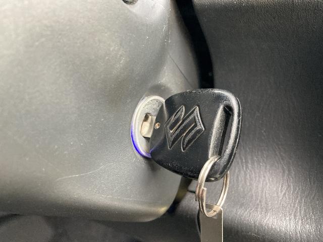 ジムニー ランドベンチャー 4WD ターボ 5速マニュアル ストラーダSDナビフルセグDVD再生B-T接続 モンスタースポーツマフラー 社外サス HIDライト 純正アルミ シートヒーター(14枚目)