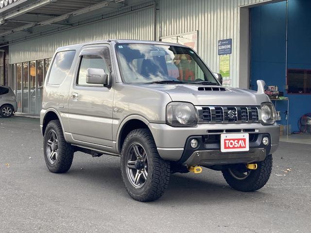 ジムニー ランドベンチャー 4WD ターボ 5速マニュアル ストラーダSDナビフルセグDVD再生B-T接続 モンスタースポーツマフラー 社外サス HIDライト 純正アルミ シートヒーター(25枚目)