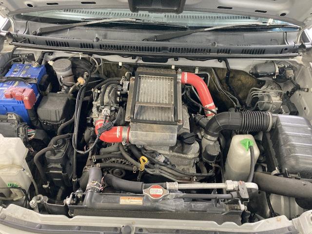 ジムニー ランドベンチャー 4WD ターボ 5速マニュアル ストラーダSDナビフルセグDVD再生B-T接続 モンスタースポーツマフラー 社外サス HIDライト 純正アルミ シートヒーター(35枚目)