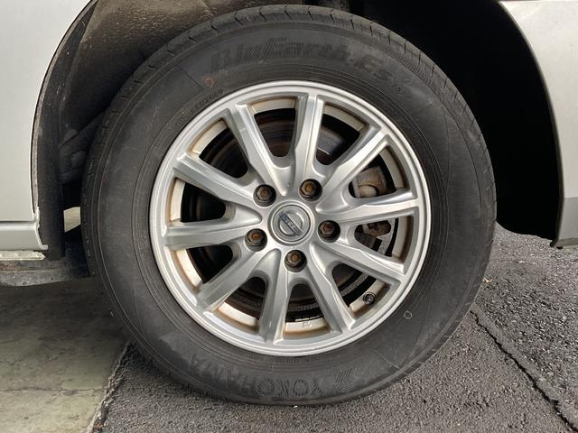 セレナ 　４ＷＤ　Ｂ　クルーズコントロール　純正アルミ　リアオートエアコン　リアオートエアコン　３列目ヒーターダクト　４ＳＰＫ　標識探知機能　踏み間違い防止　車線逸脱警報　エマージェンシーブレーキ（11枚目）